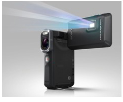 防塵・耐衝撃に加えて新たに10m防水と－10℃までの耐低温対応