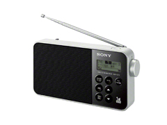 書斎や寝室でワンセグTV音声/FM・AMを気軽に楽しめるポータブルラジオ