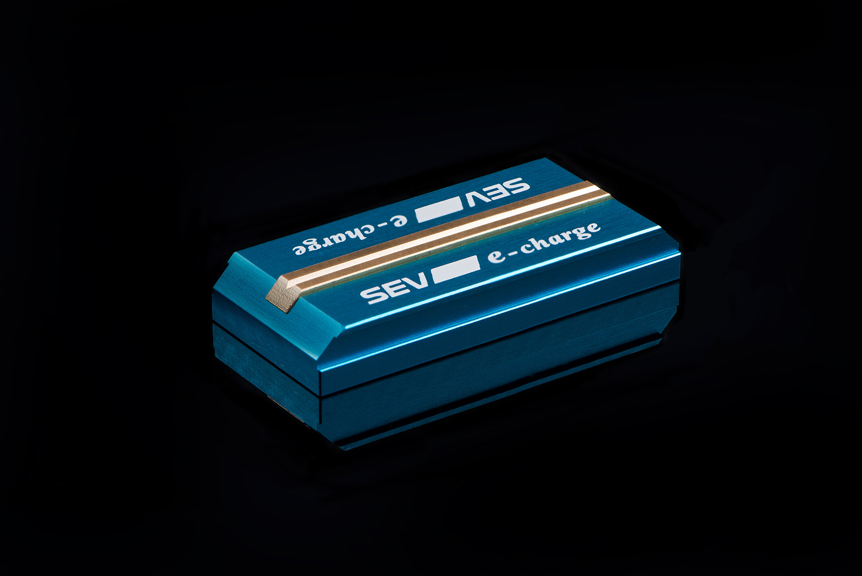 SEV e-charge | SEV自動車用製品WEBサイト