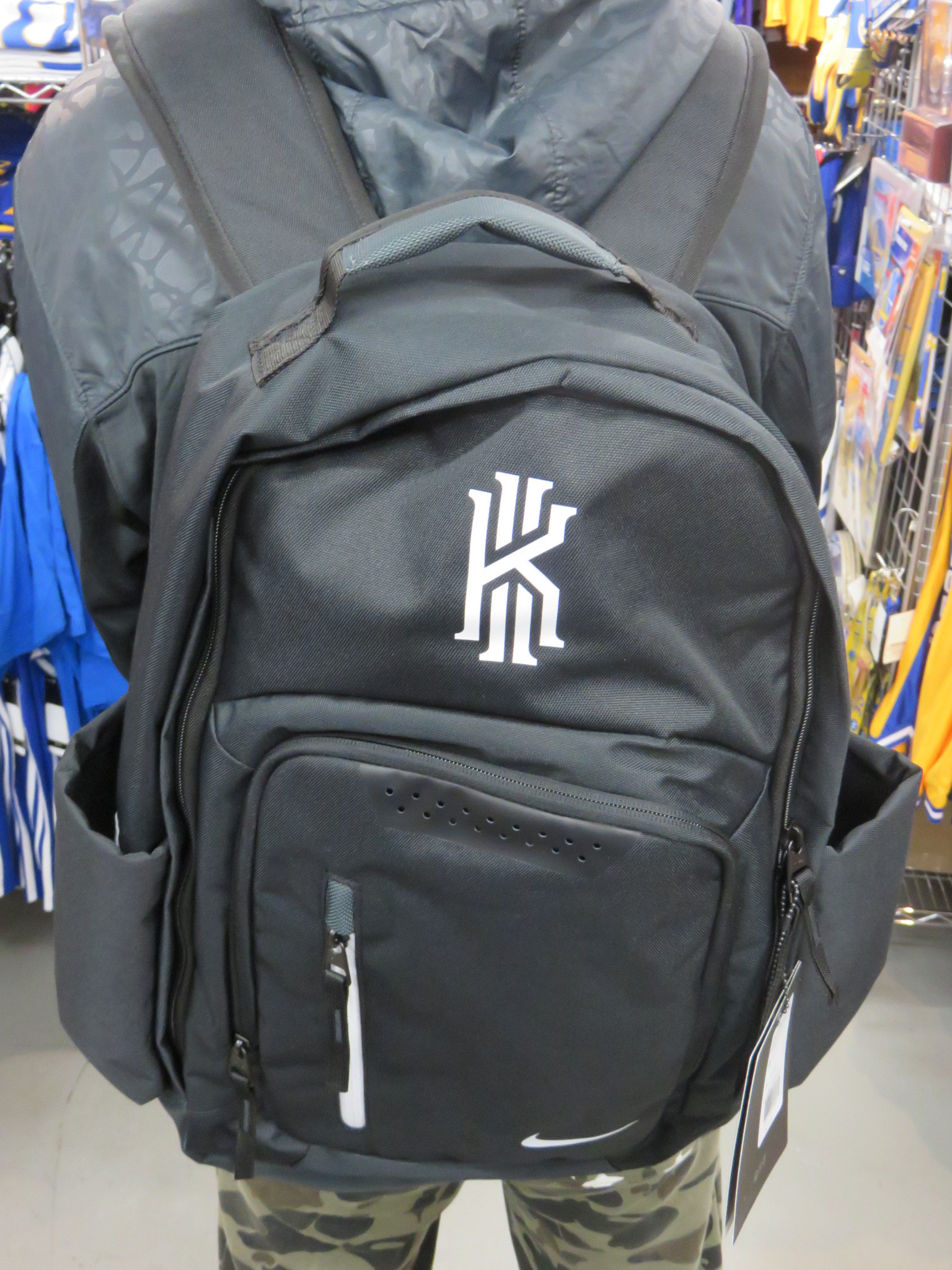 NIKE カイリー バックパックが新入荷☆ - 新宿店 バスケブログ