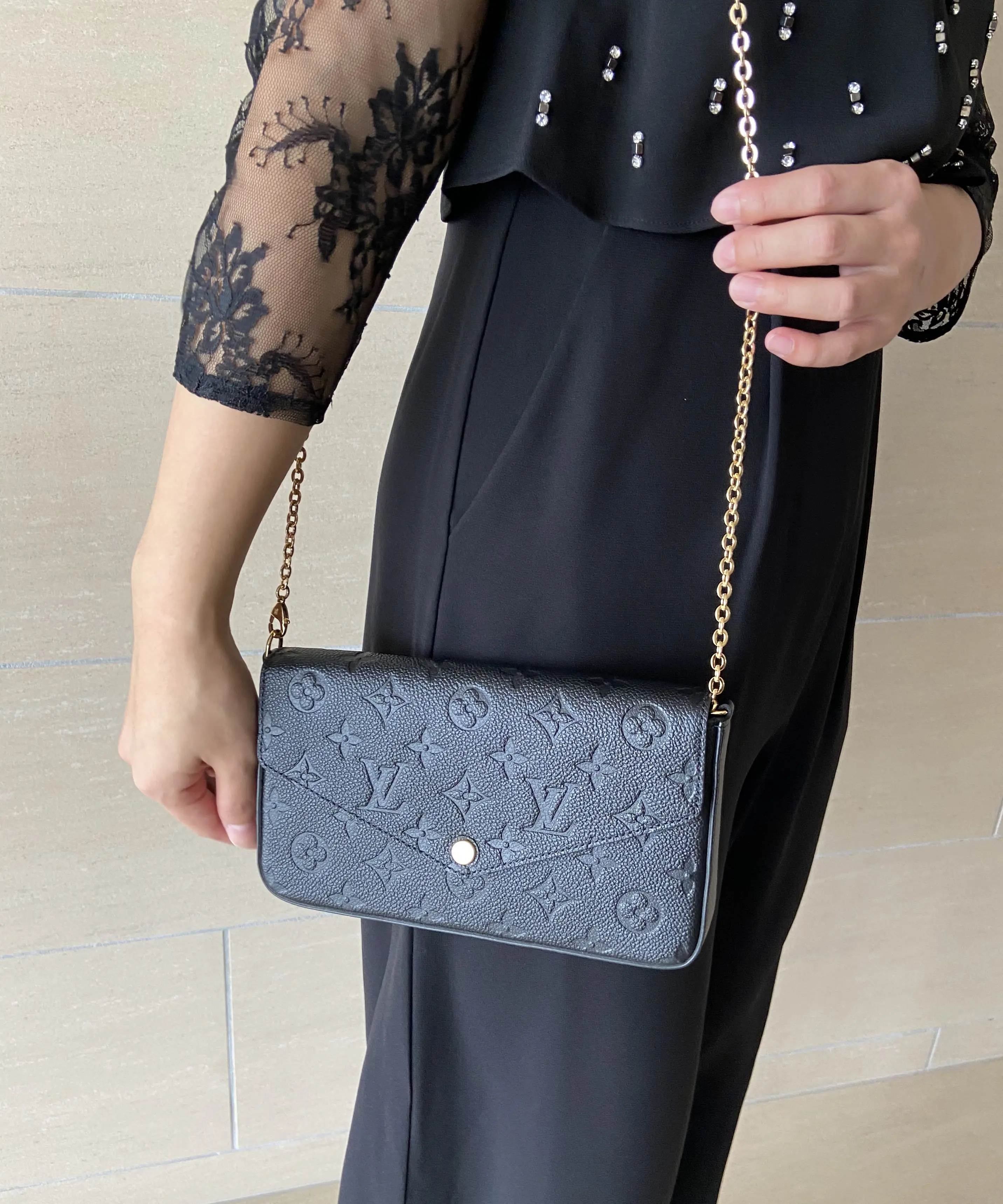 ポシェット・フェリシー LOUIS VUITTON（ルイヴィトン）のレンタル