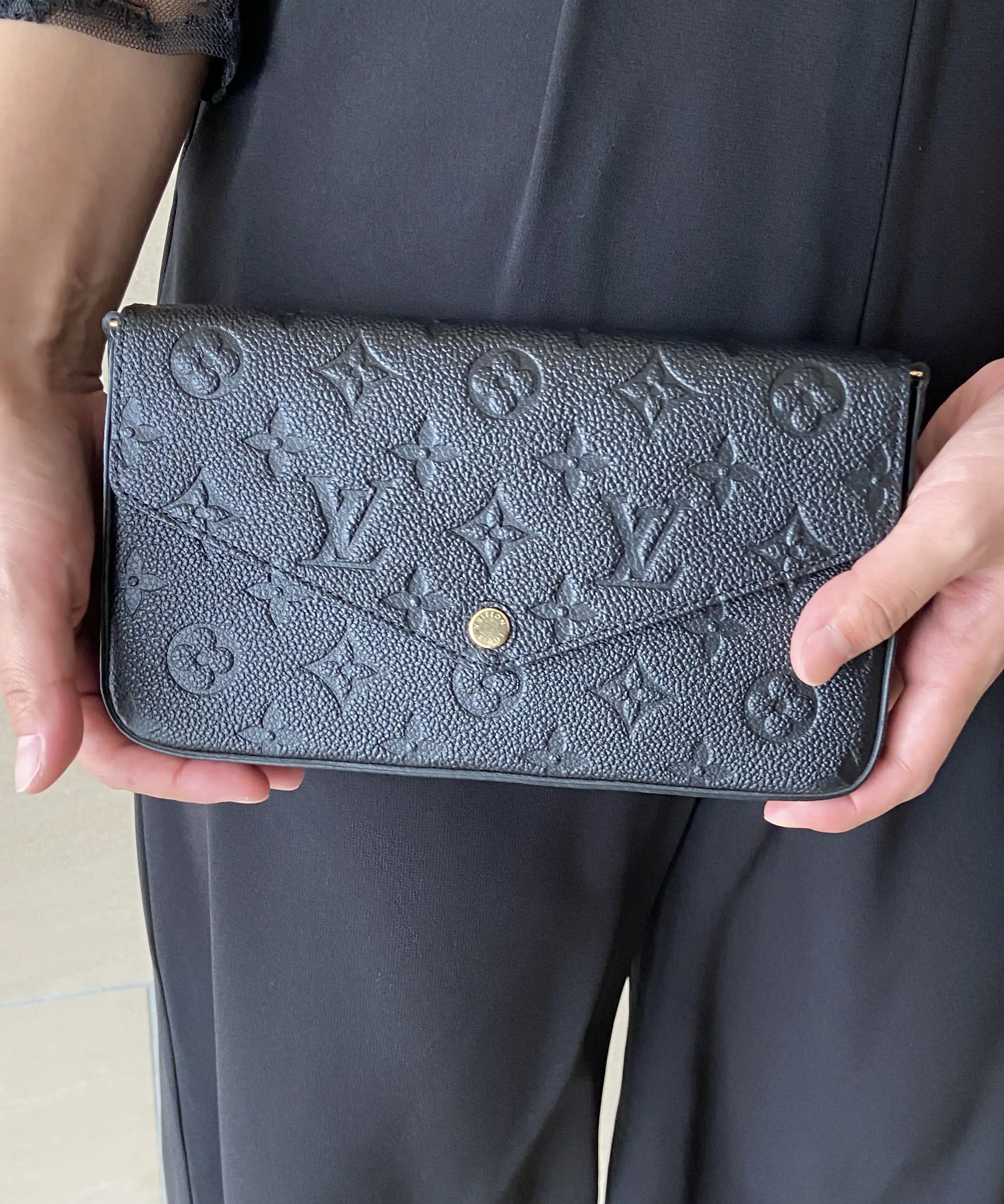ポシェット・フェリシー LOUIS VUITTON（ルイヴィトン）のレンタル