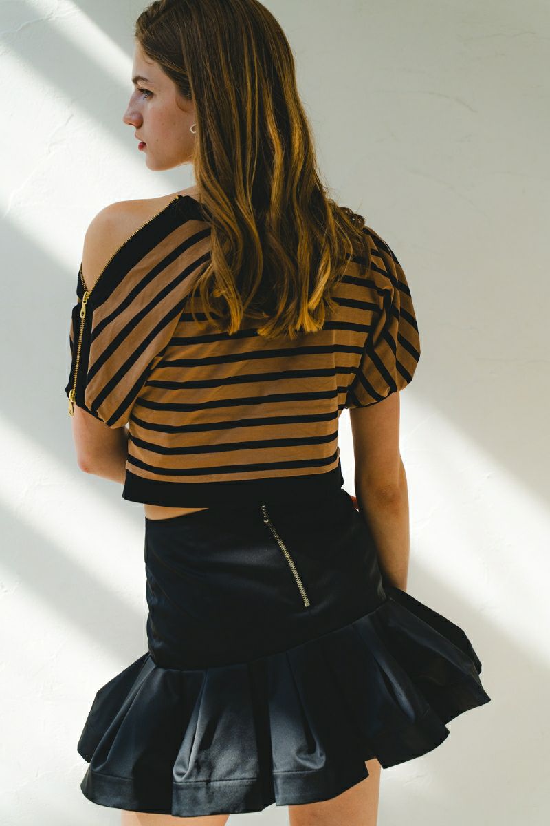 petal satin skirt – shéller / シェリエ