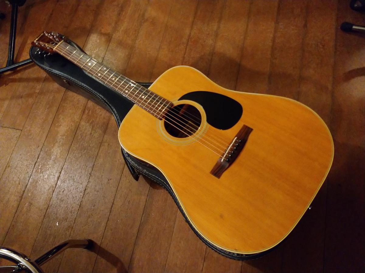 中島みゆきも使っていた？モーリスギター創業期の1969年製W-23 - 富山