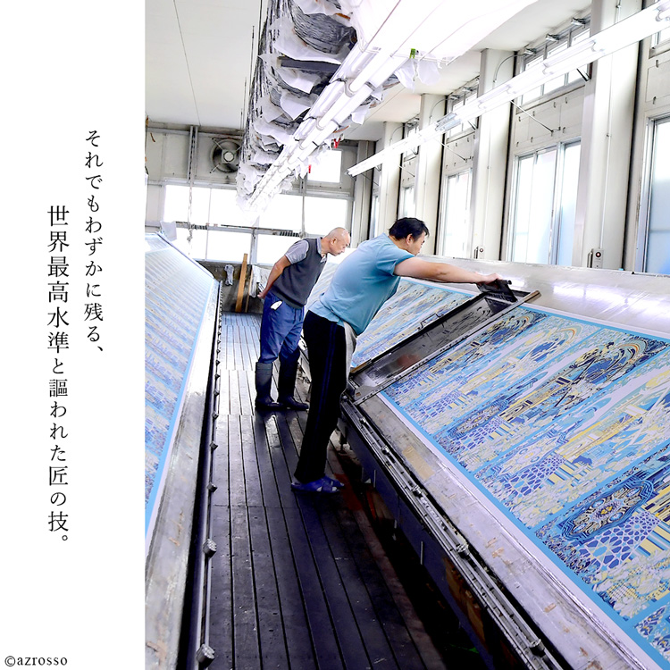 シルクスカーフ フレンチロマネスク・ケベック 90x90 ｜横浜スカーフ