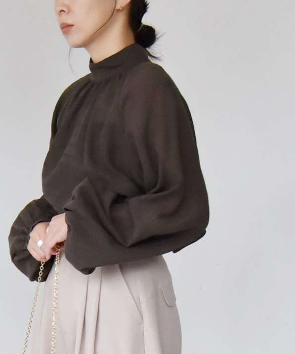 quaranciel:〈手洗い可能〉シアー ボイル スタンドカラー ギャザー