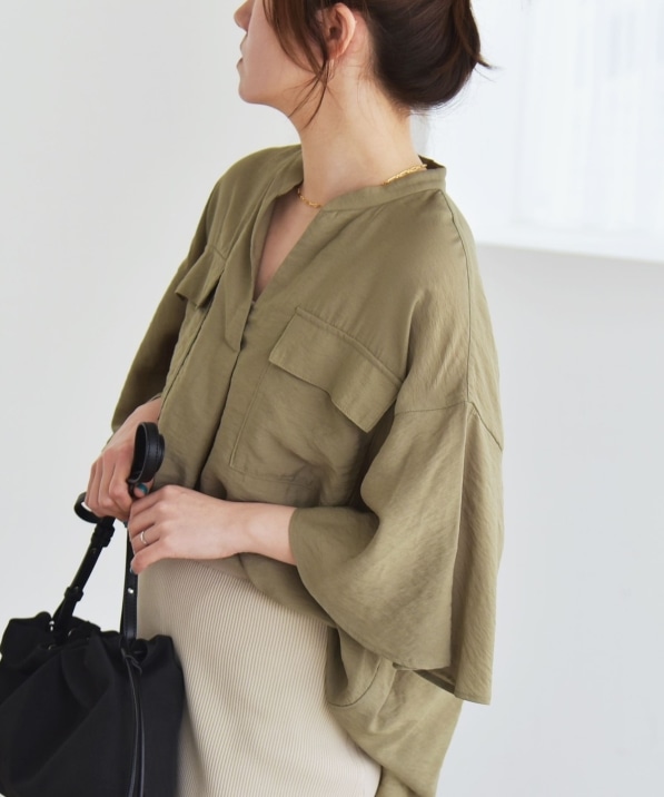 quaranciel:〈手洗い可能〉フレア ハーフスリーブ バンドカラー