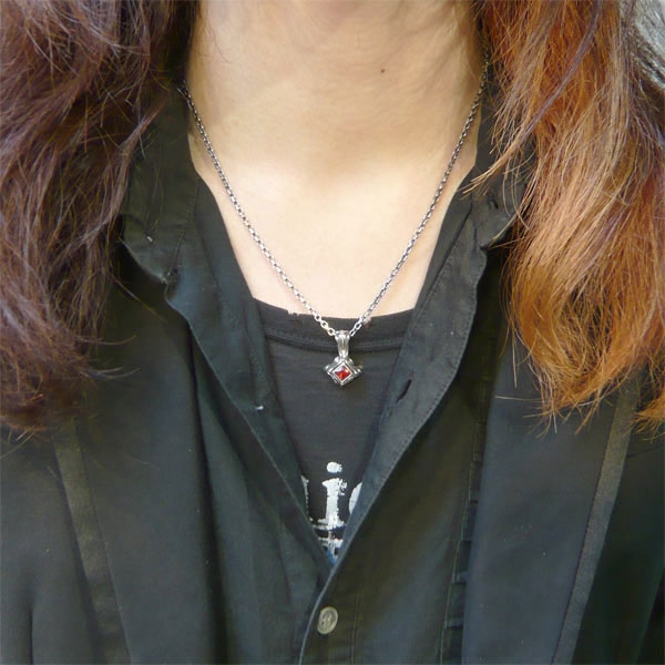 M's collection(エムズ コレクション) nex' レッドキュービック