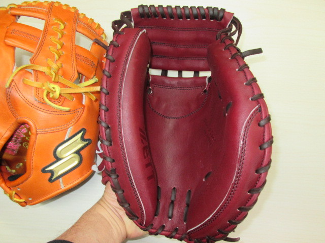 少年軟式J4のFオレンジが人気？ 久保田スラッガーのグラブは、本格