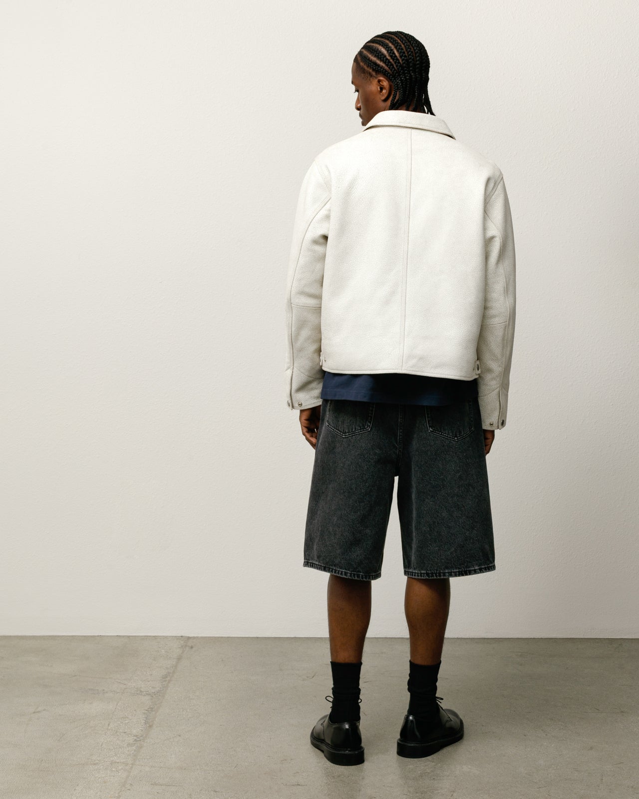 Garage Jacket Cracked Leather – White | Outerwear | Stüssy