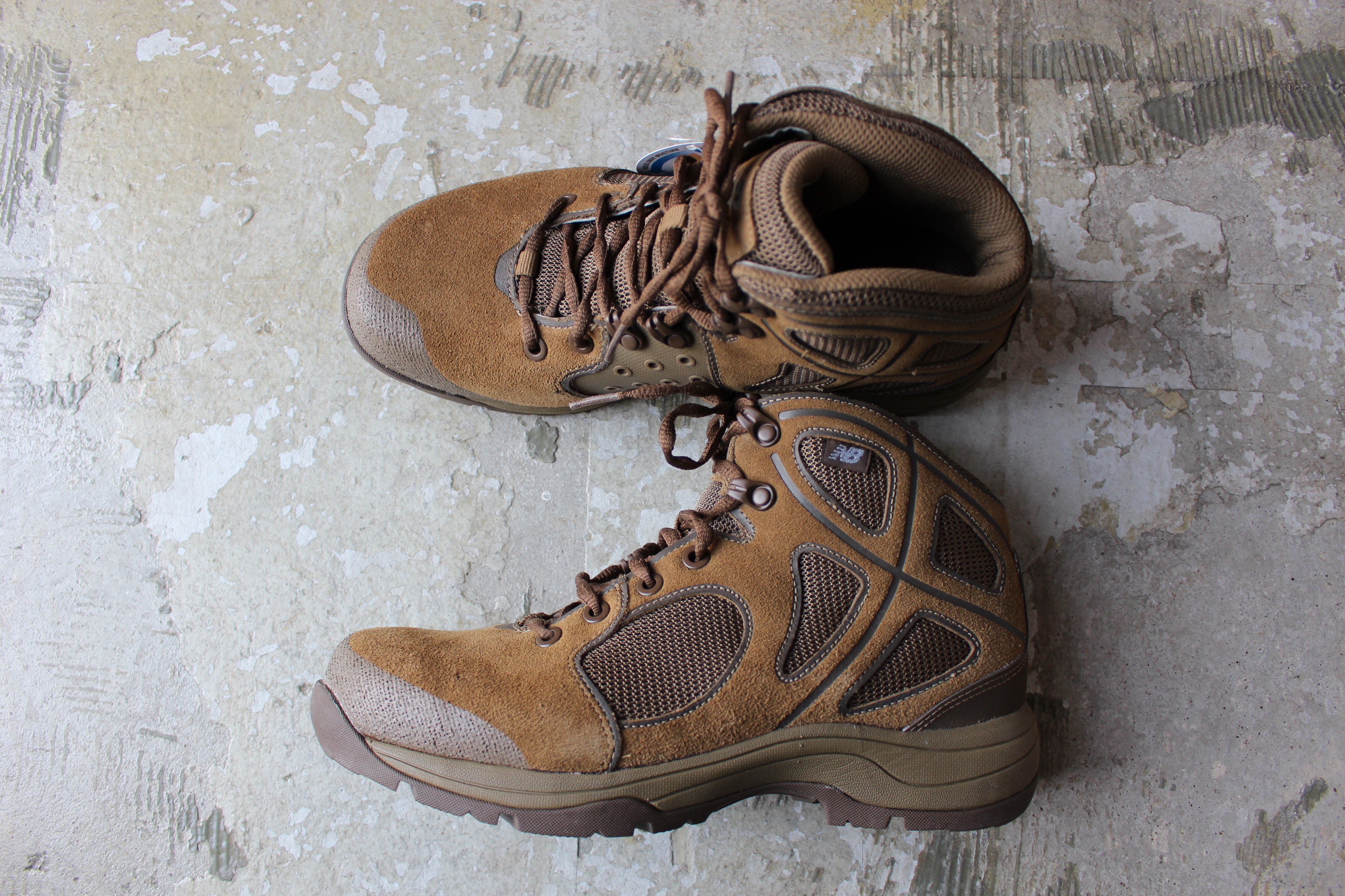 NEW BALANCE OTB BOOTS