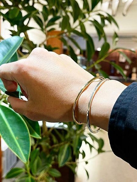 GARNI - グレース バングル / Grace Bangle / ゴールド | STORY