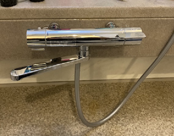 工事費込み】TOTO 浴室用水栓 『GGシリーズ』 水道蛇口｜TBV03404J