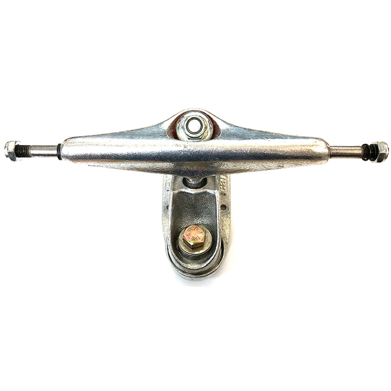 スケートボード用トラック通販リビルド品 Carver（カーバー）C7ワイド