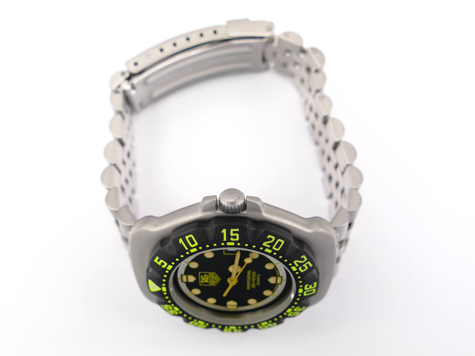 TAG HEUER 376.513 FORMULA1 ブラック イエロー 稼働 TAG HEUER