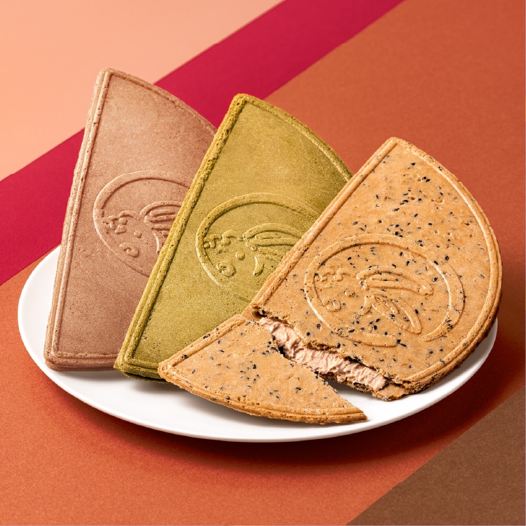 鎌倉半月 三色詰合せ＜ごま半月入＞ 10枚入: 鎌倉五郎本店お取り寄せ