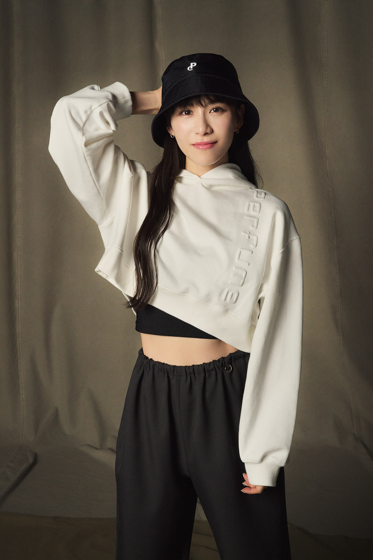 9 ｜ Perfume Closet