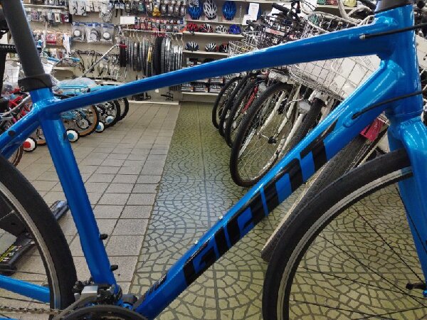 本格派・軽量クロスバイク!! GIANT ESCAPE RX3 クロスバイクのご紹介