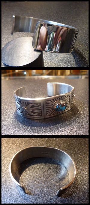 ナバホ Howard・Nelson ハワード・ネルソン サンバースト バングル