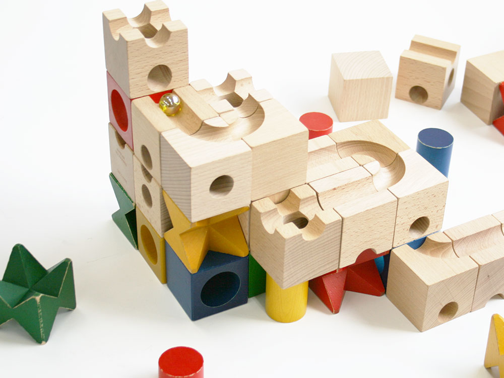 木のおもちゃ カルテット / ネフスピール｜Naef社 正規品 積み木｜動画