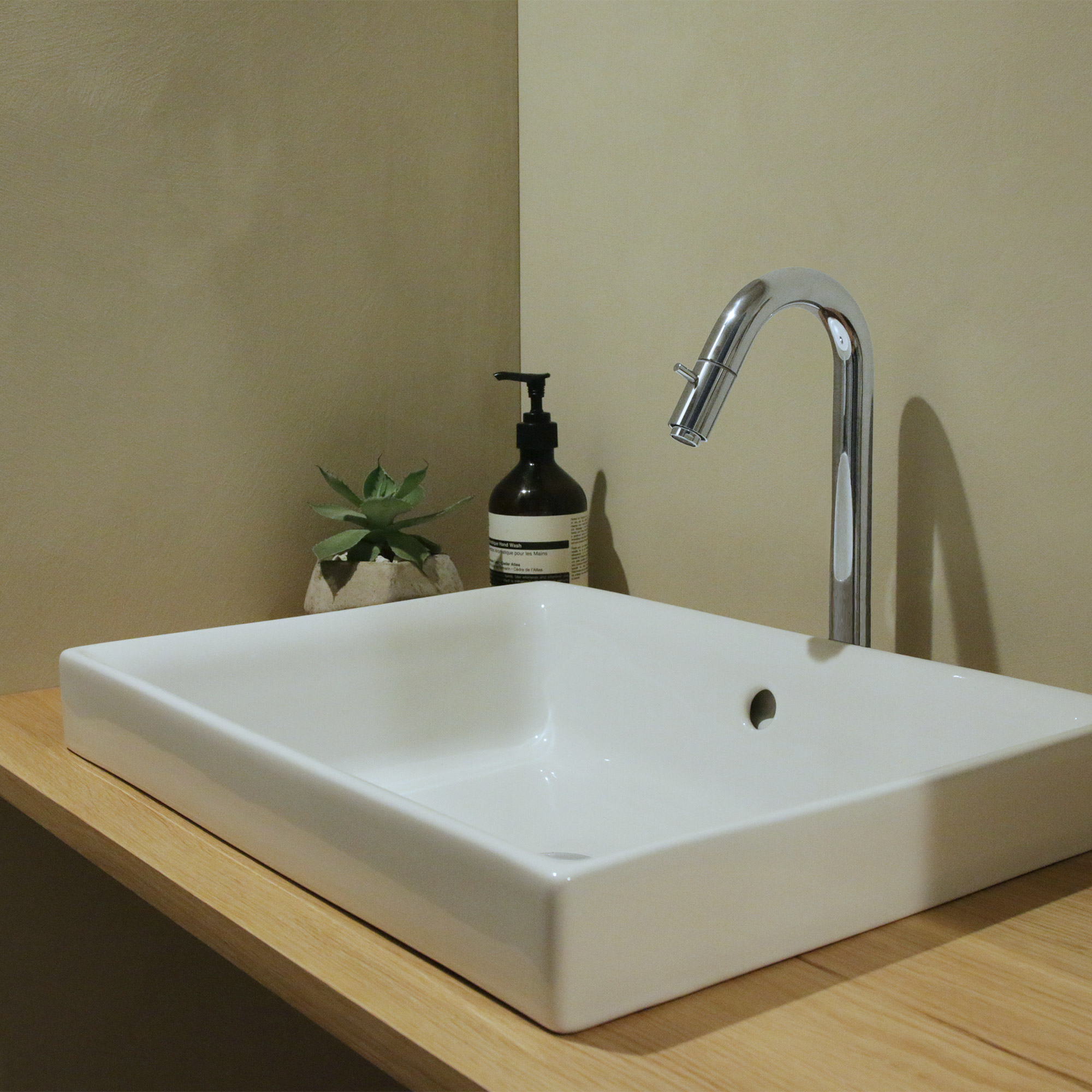 洗面水栓 TT-2：スパウトレバー単水栓 グースネック クローム | KB