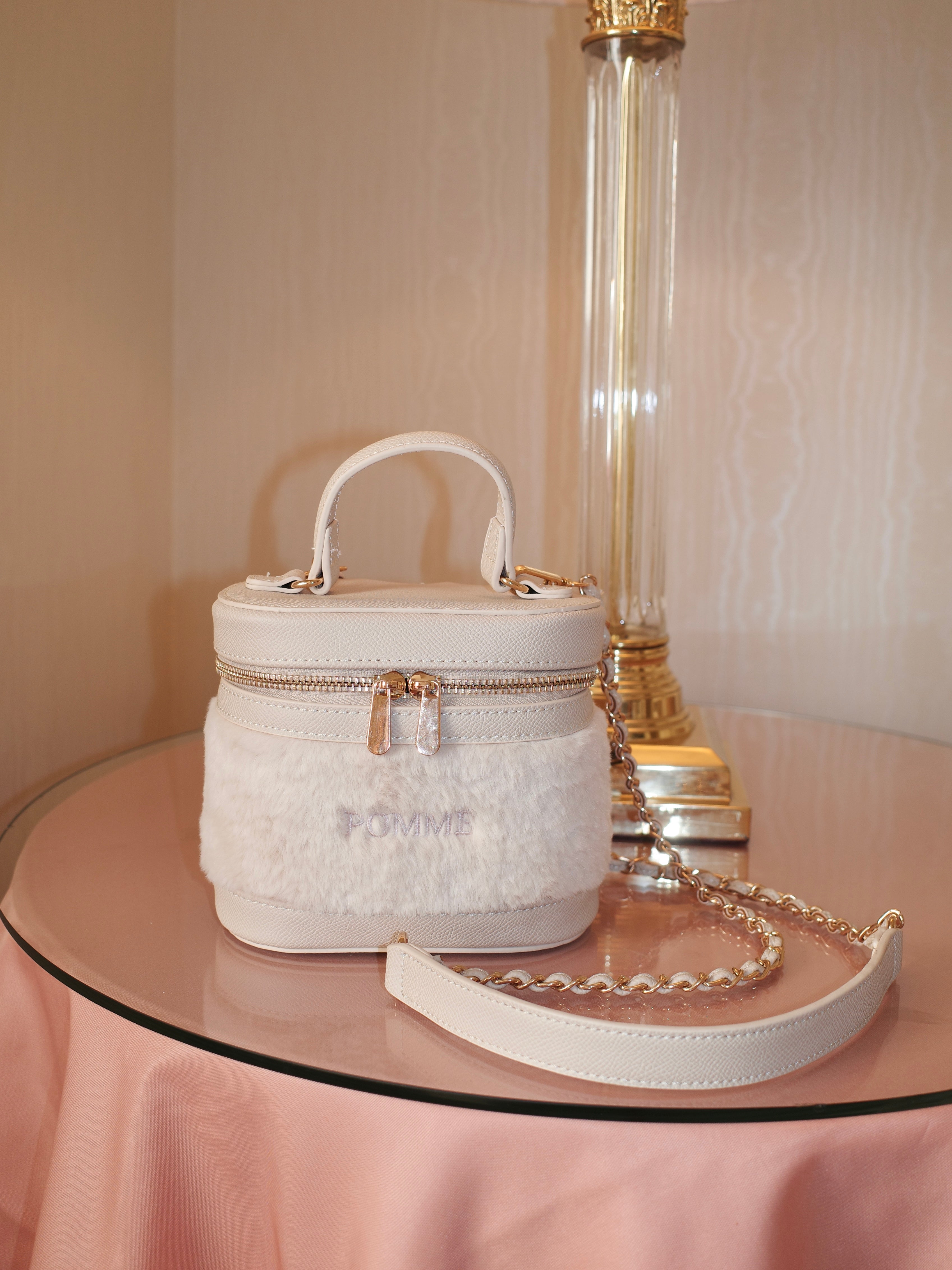 POMME embroidery fur vanity bag – ROUGE by POMME d'amour