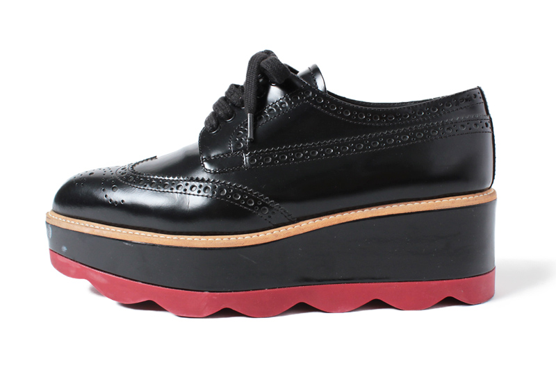 PRADA］憧れのレースアップシューズ - ブランド古着の通販 ユーズド