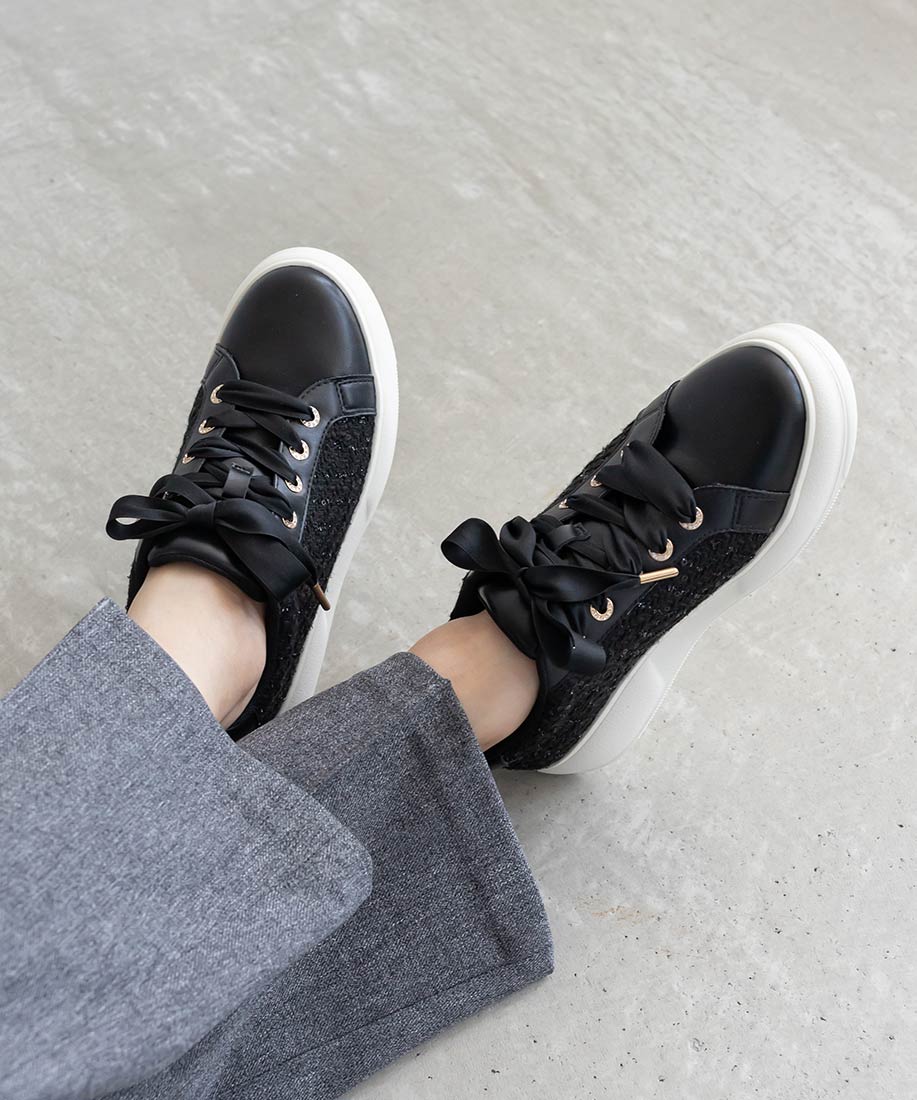 SALE】コンビマテリアルサテンリボンスニーカーRANDA公式サイト