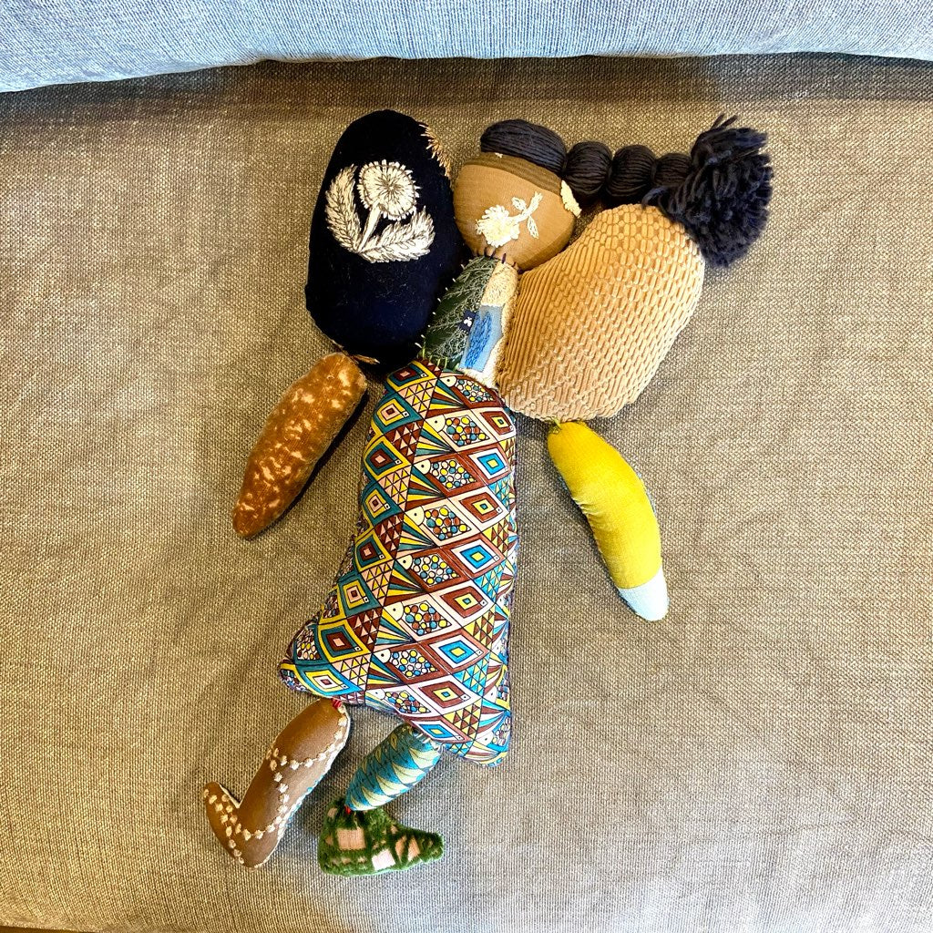 ミナペルホネン / mina perhonen patchちゃん ぬいぐるみ 人形 中古