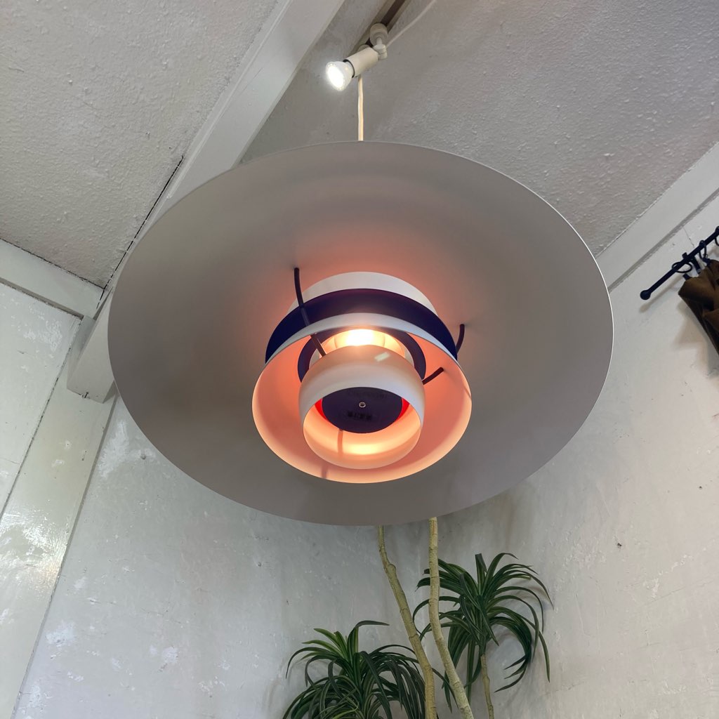 ルイスポールセン / Louis Poulsen PH5 ポール・ヘニングセン ライト