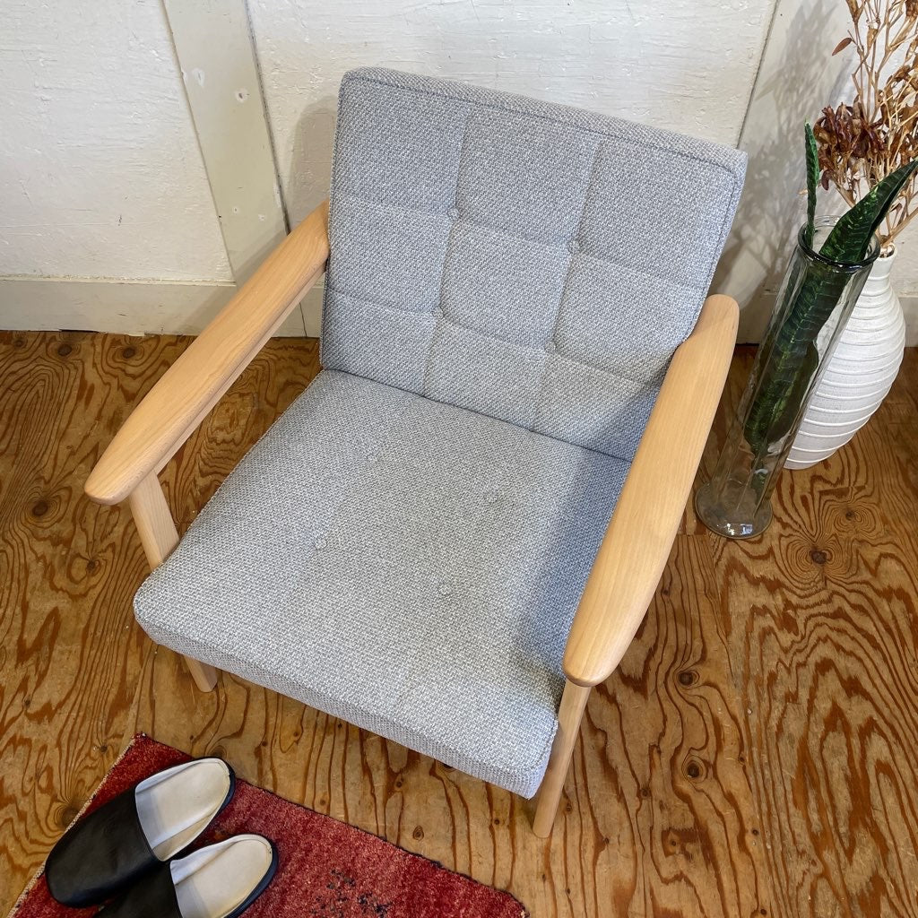 カリモク60 / karimoku Kチェア ミストグレー ピュアビーチ アーム