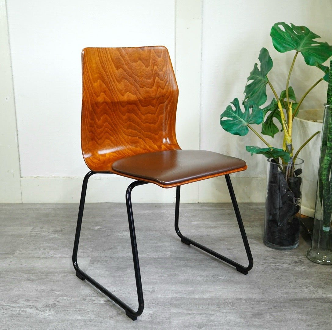 OBO社 スタッキングチェア ヴィンテージ 西ドイツ プライウッド