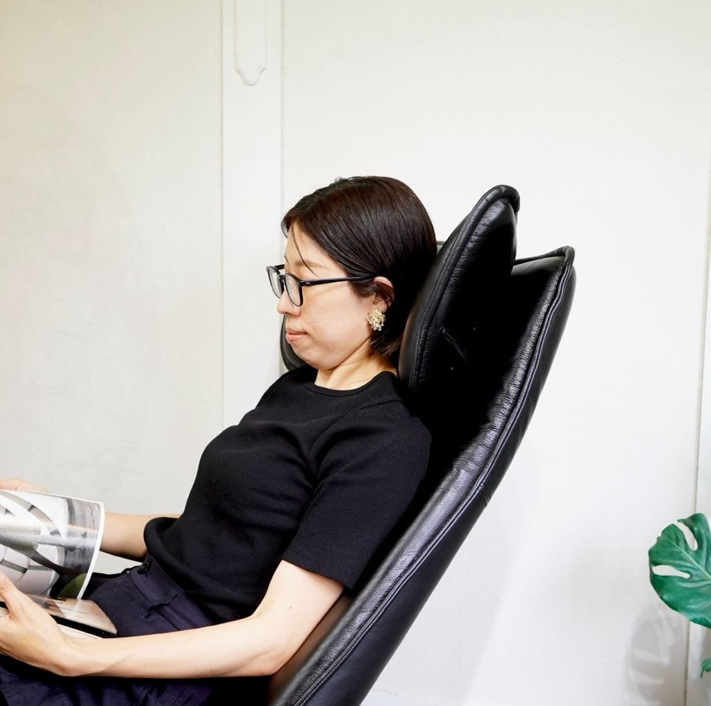 モディ / MODI リクライニングチェア 本革張り ノルウェー 北欧 黒