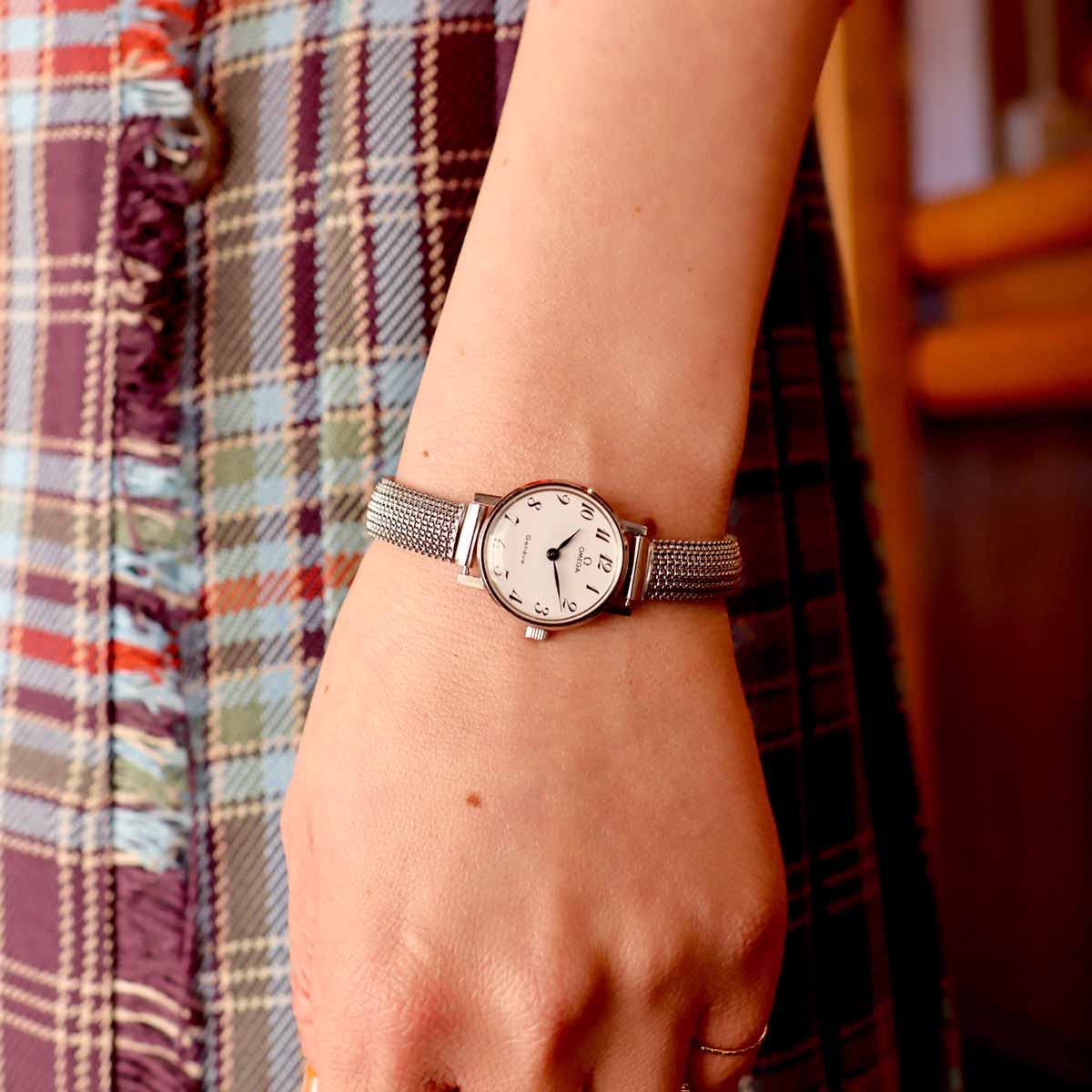 オメガ / OMEGA レディース時計【67】 ジュネーブ アラビアダイヤル 手