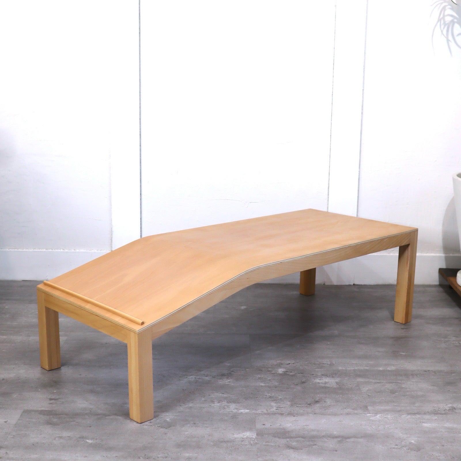 アクタス / ACTUS エホンななめテーブル 中古 勉強机 子供 ehon 絵本