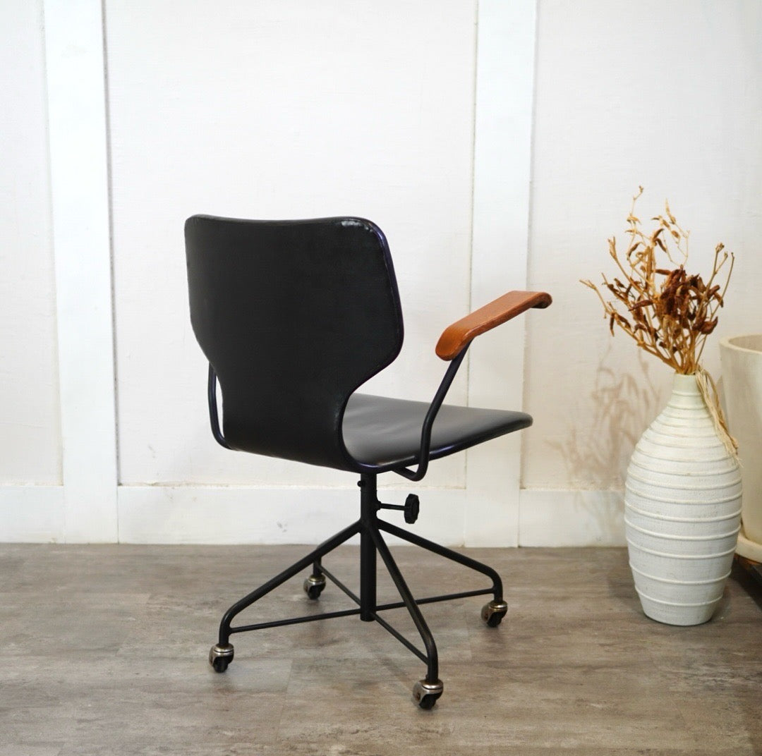 天童木工 / Tendo アームチェア デスクチェア 剣持勇 チーク 中古