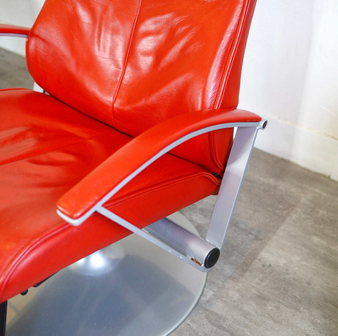 ケベ / KEBE リクライニングチェア フットレスト付 赤 デンマーク 北欧