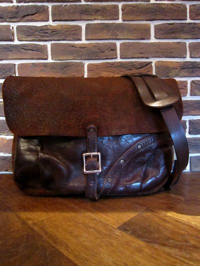 RRL等の通販サイト【RHYTHM】RRL(ダブルアールエル) LEATHER MAIL BAG