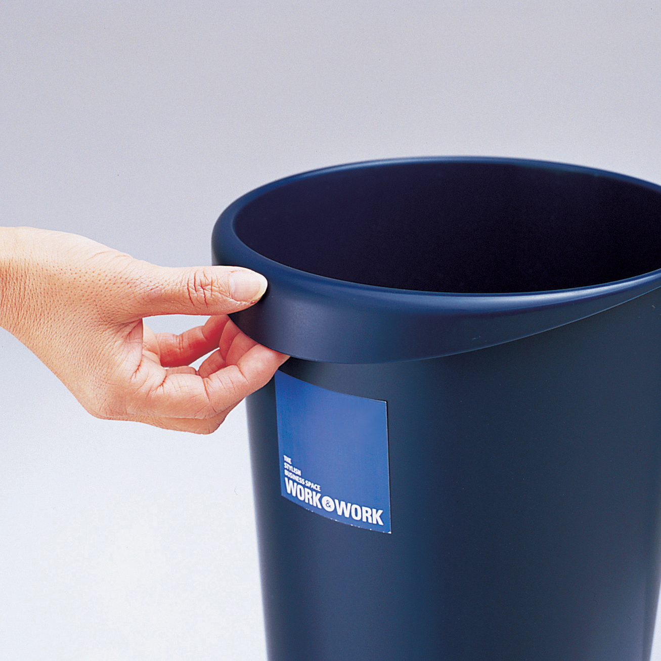 W＆W くず入れ 丸8L｜製品詳細｜リスのプラスチックグループ