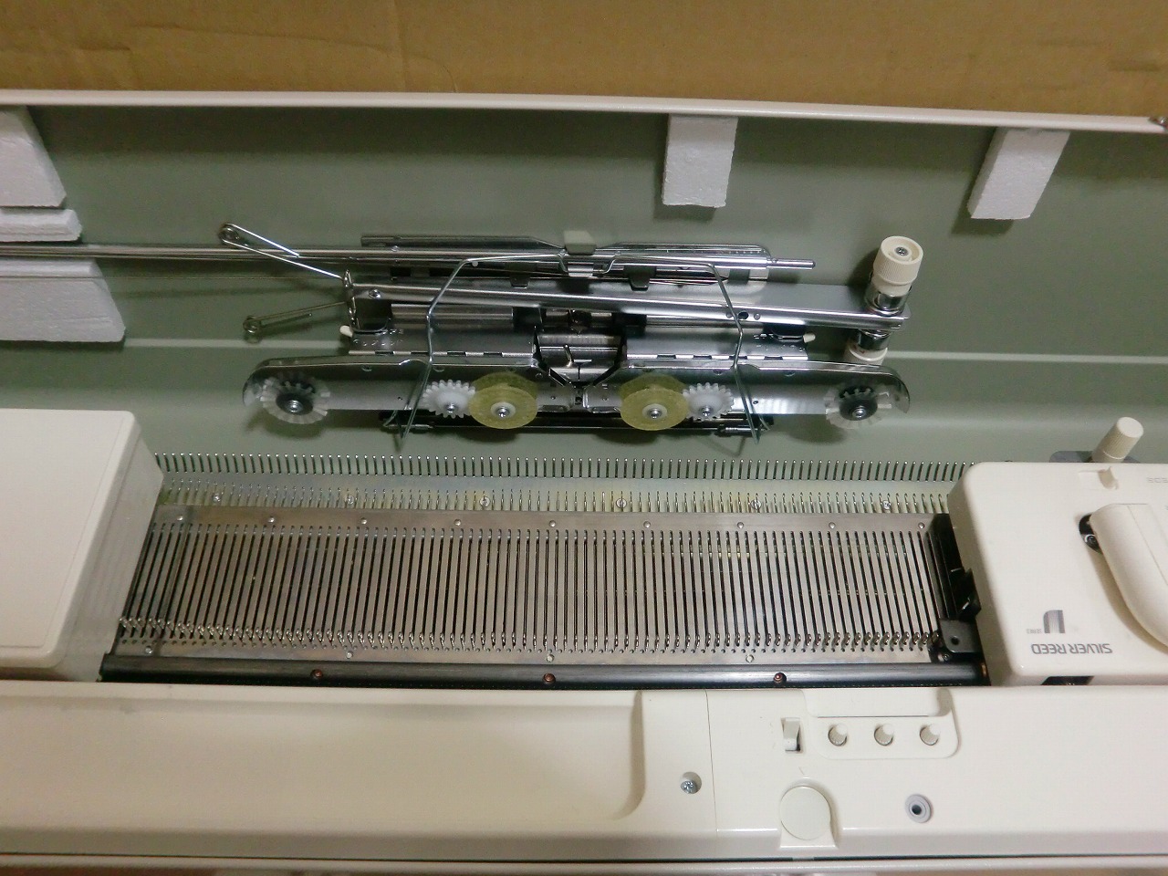 編み機 SILVER REED SK840 シルバー精工 my studio 4.5 EL シルバー