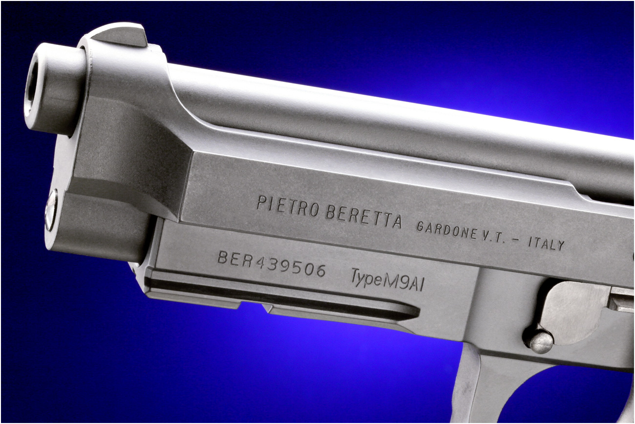 今ならターゲットプレゼント！「WA【ベレッタ】M9A1／ウエポンライト