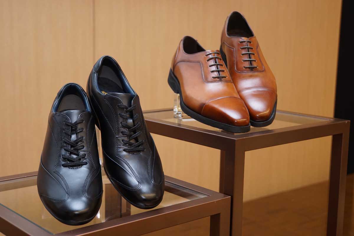 マドラスとミズノのコラボビジネスシューズ。デザイン性と歩きやすさを