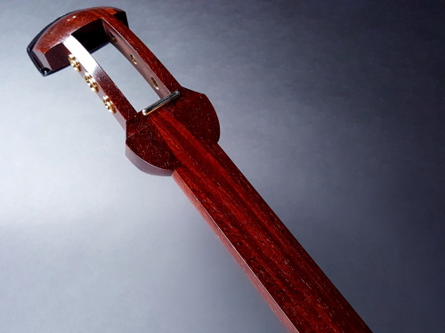 長唄紅木金細三味線 WKS-3212K（上・師範モデル）