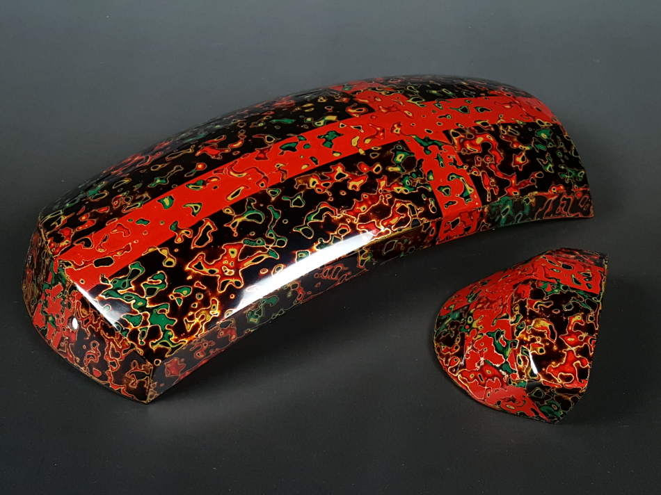 津軽胴掛け（津軽塗）・藤桜