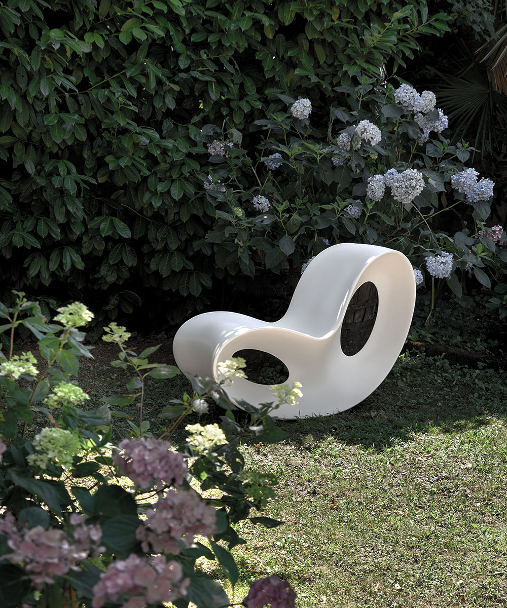 Voido ロッキングチェア / Magis