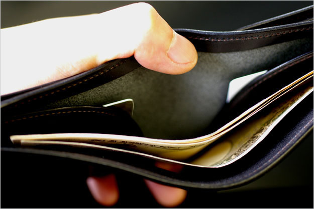 0180】2つ折り財布・FLICKER 2(フリッカー2）について 2