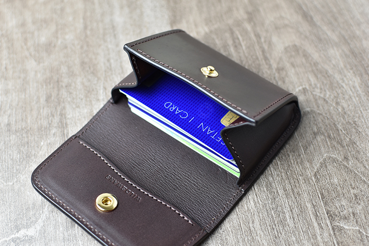 マルチカードケース・ARTHUR（アーサー）についてのお話 | WILDSWANS