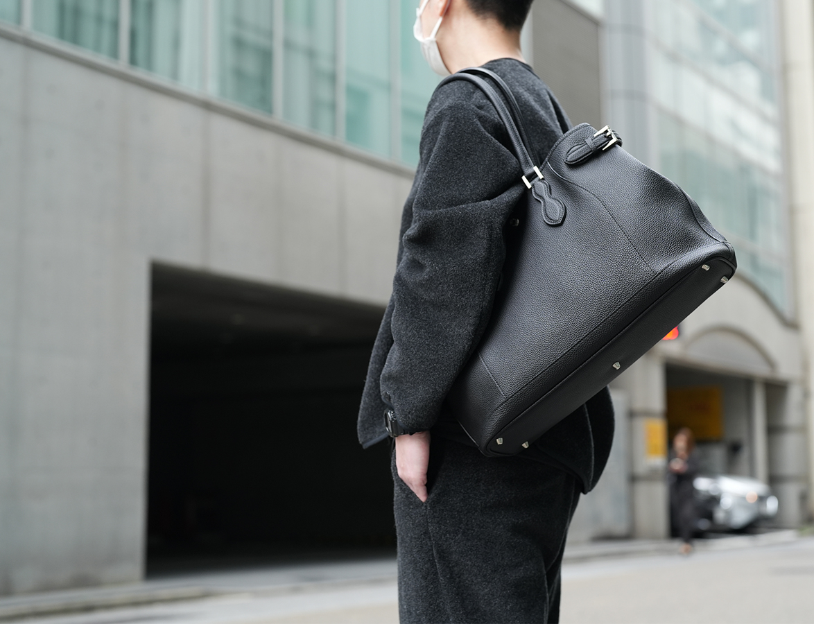 トートバッグ・SHRUNKEN CALF / DRUCKER（ドラッカー）についてのお話