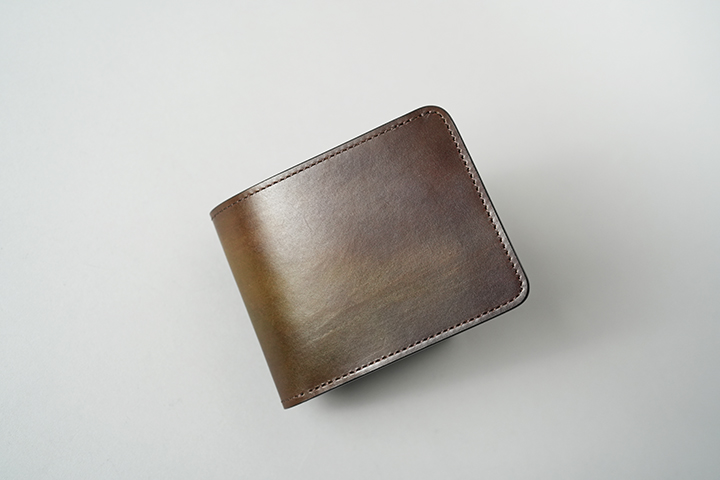 まるで絵画のようなレザーアイテム・スフマートシリーズが復刻されまし