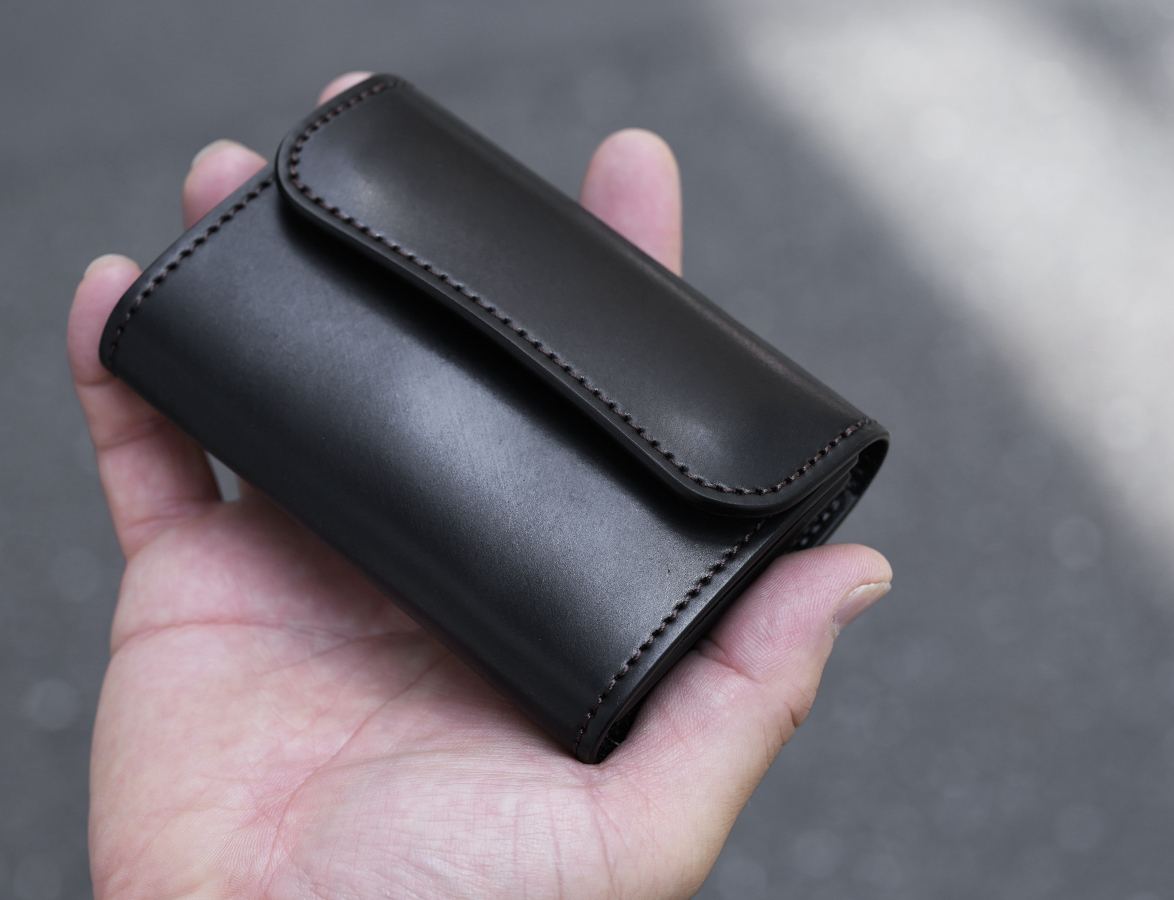 手のひらに風格を シェルコードバン・PONT | WILDSWANS(ワイルド